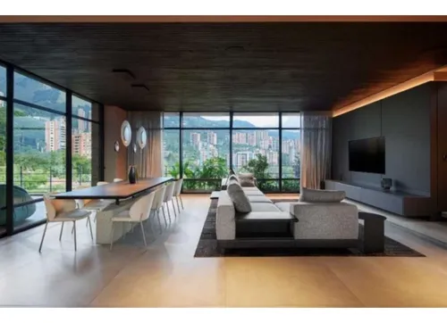 Gran Penthouse En Altos Del Poblado Para Venta