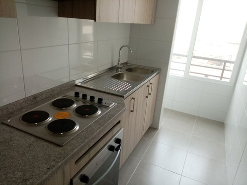 Dpto 1er Piso 2dorm 2baños C/estacionamiento El Llano