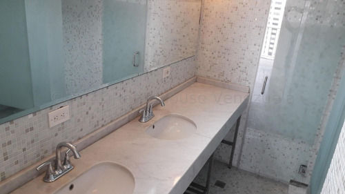 Imagen 12 de 14 de Apartamento En Venta Los Palos Grandes 21-18674