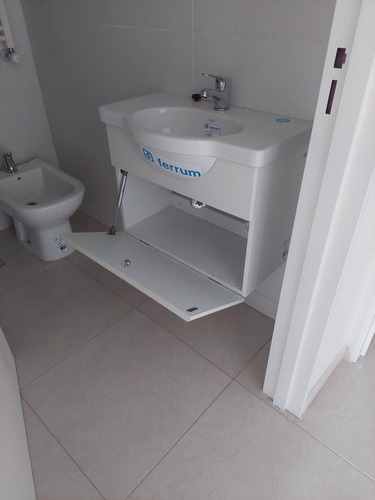 Departamento En Venta - 2 Dormitorios 2 Baños - Cochera - 83mts2 - Caballito, Capital Federal