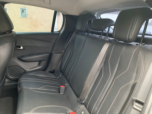 Peugeot 208 1.6 16V FLEX ALLURE AT6