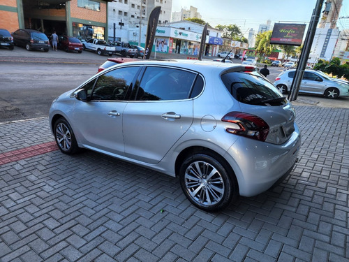 Imagem 6 de 7 de Peugeot 208 2018 Flex