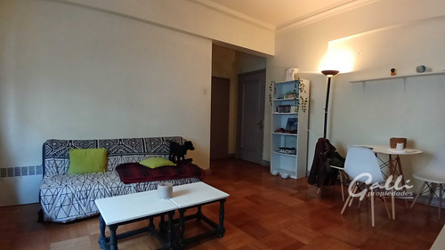 Providencia/facultad De Derecho (90259)