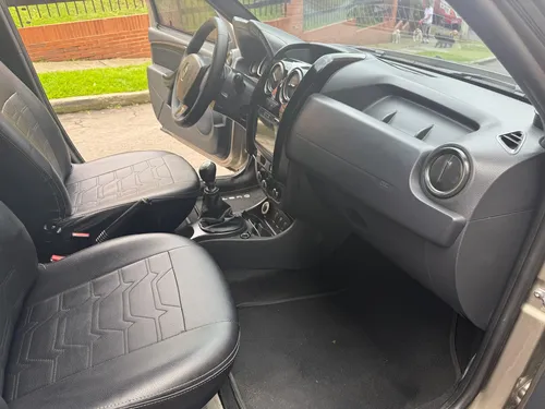 Renault Duster 2.0 Dynamique 4X4 MT