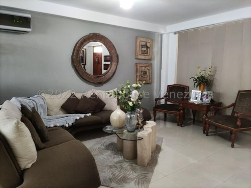 Imagen 5 de 29 de Hermoso Townhouse En Mañongo Naguanagua, El Inmueble Cuenta Con Planta Electrica 100%, Pozo De Agua, 3 Habitaciones, 3 Baños, 2 Puestos De Estacionamiento, Se Vende Semi Amoblado