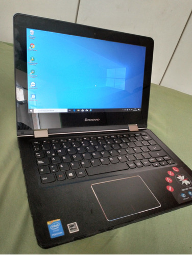 Lenovo Yoga 300