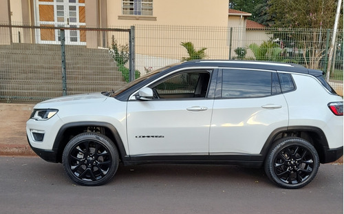 Jeep Compass 2.0 Limited 4x4 Aut. 5p