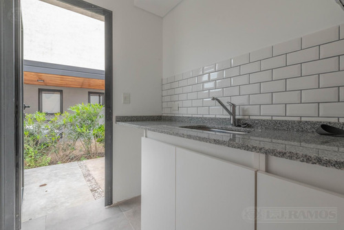 Casa 4 Ambientes En El Canton Golf - Pg
