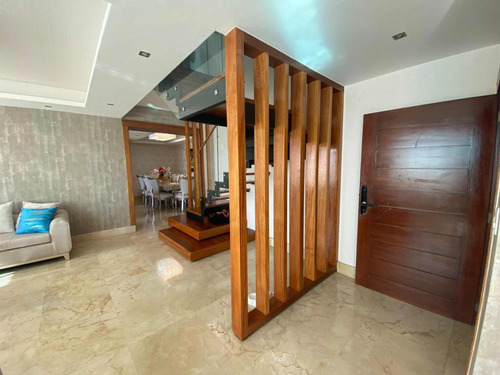 Venta De Penthouse En Alma Rosa I Santo Domingo Este