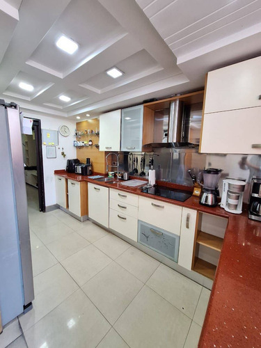 Lm Apartamento En Venta En El Parral Res Marfil Suites Trato Solo Con Clientes Directos Valencia Carabobo Venezuela