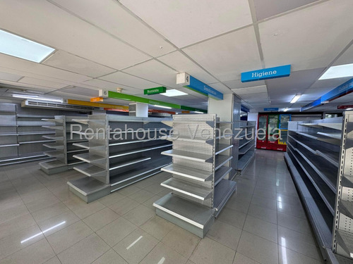 Local Comercial Tania. Colinas De Bello Monte. Cecilia Gutierrez. 25-18406