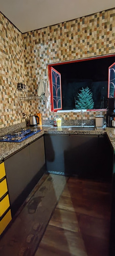 Chalé Com Piscina Na Natureza