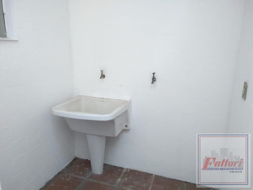 Imagem 3 de 7 de Casa Para Venda Em Itatiba, Centro, 2 Dormitórios, 1 Banheiro, 1 Vaga - Ca0141_2-1224108