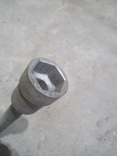 Chave De Roda 33 Caminhão Ford (Usado)