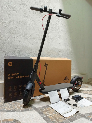 Patineta Xiaomi Electric Scooter 4 