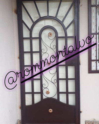 Imagen 3 de 5 de Puertas De Hierro