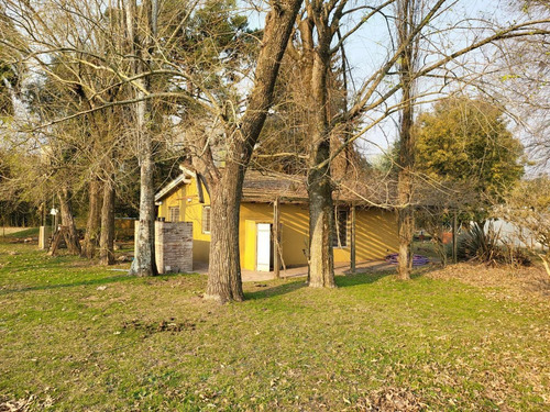 Imagen 3 de 17 de Venta-casa Quinta- Arroyo De La Cruz-zona Norte- 3 Ambientes- Pileta