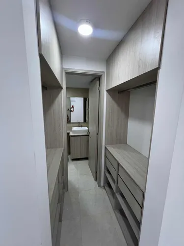 Alquilo Apartaestudio 35 M2 Nuevo En La Flora