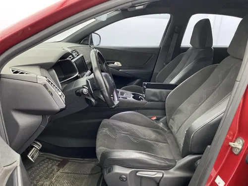 D.S. DS7 CROSSBACK 1.6 Performance Line