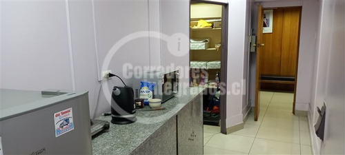 Imagen 17 de 30 de Oficina En Venta En Santiago