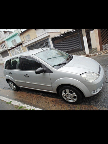Ford Fiesta 2004 1.6 Class 5p