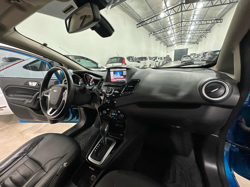 Ford Fiesta Kinetic Design 1.6 Titanium Powershift 120cv