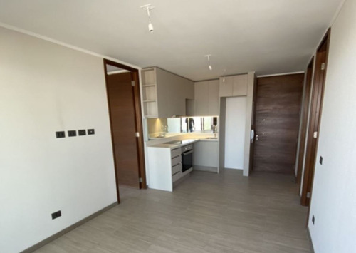 Depto. En Venta De 2 Dorm. En Metro Camino Agrícola, Macul