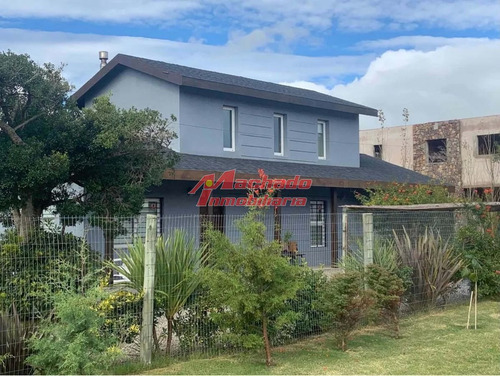 Imagen 12 de 14 de Casa En Venta De Dos Dormitorios En Punta Ballena