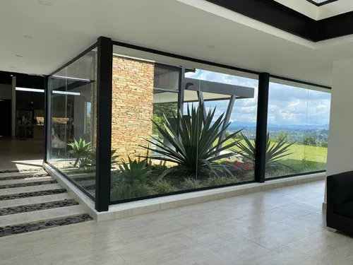 Encantadora Finca En Venta Llanogrande