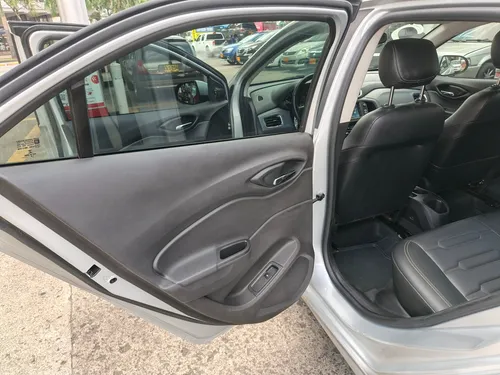 Chevrolet Onix 1.4 Ltz 5 p