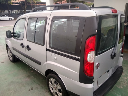 Fiat Doblo Essence 7 Lugares 2017