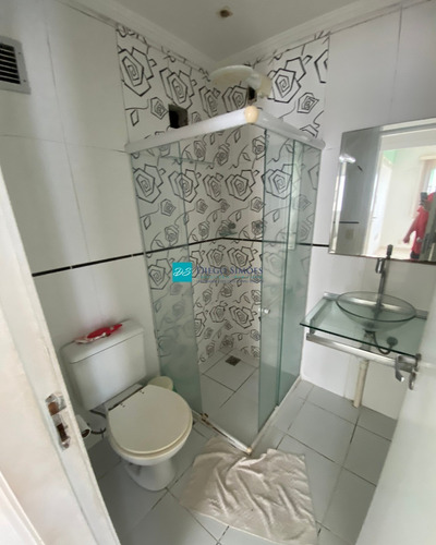 Imagem 2 de 14 de Apartamento Semi-mobiliado Na Glória - Loc223 - 69410596