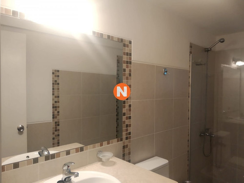 Apartamento En Venta Y Alquiler, , Punta Del Este, 2 Dormitorios.- Ref: 6764