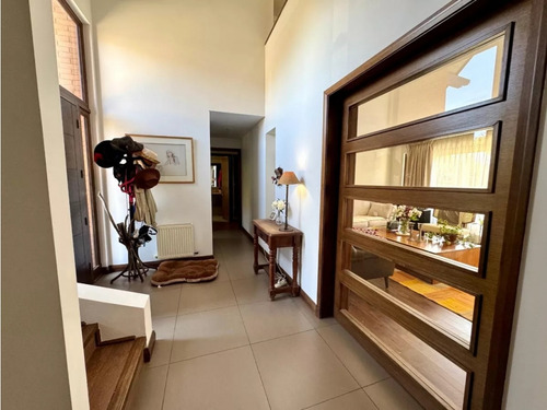 Casa En Las Condes/ S C De Apoquindo Condominio