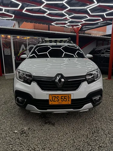 Renault Stepway 1.6 Intense Automática