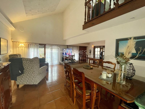 Casa En Venta 4 Ambientes Con Garage ~ Barrio San Carlos Mar Del Plata