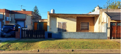 Lote 10 X 22 En Venta Villa Luzuriaga, Ideal Constructor.