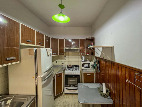 Imagen 6 de 22 de Casa De 2 Dormitorios Con Cochera Y Patio
