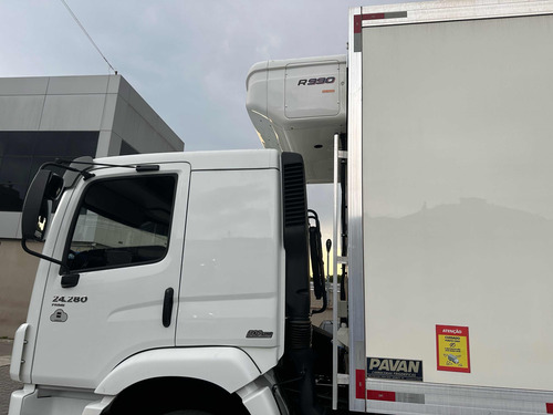 Vw 24280 Bitruck 2023 Refrigerado Frigorifico 8x2 Ñ 30330