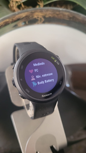 Relógio Garmin Forerunner 45 - Caixa Com 42mm Preto