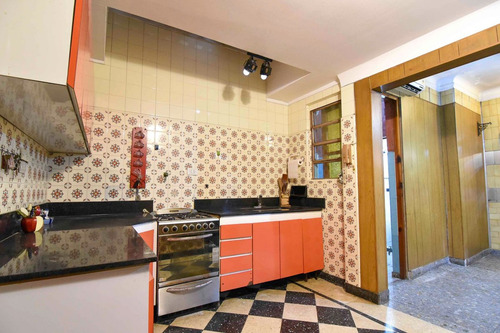 Venta Casa Caballito. Cochera, Quincho, Terraza