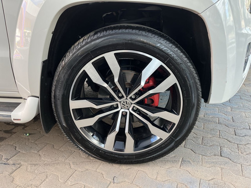 Imagem 8 de 14 de Volkswagen Amarok 2.0 Cd 4x4 Tdi Highline (aut)
