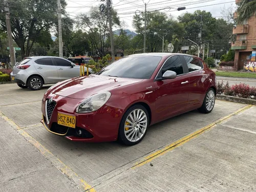 Alfa Romeo Giulietta 1.4 Distinctive Mt 2012