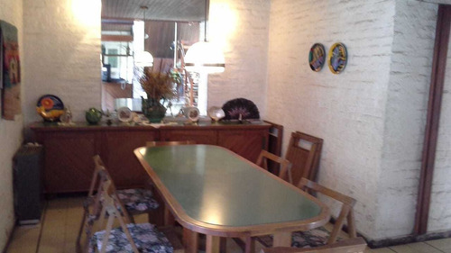 Imagen 4 de 9 de Casa, 8 Personas, Con Pileta, En Alquiler Villa Gesell