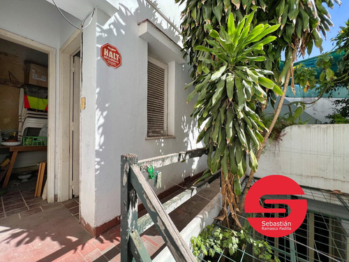 Casa 2 Plantas Barrio Martin 3 Dorm 2 Baños Patio Terraza Ideal Lote Para Constructora
