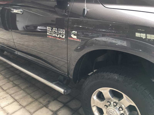 Dodge Ram 2500 Laramie 6.7tdi 24v 4x4 C.d.