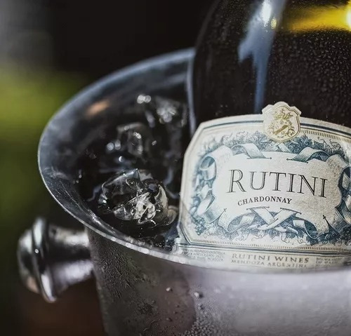 Box Regalo Vino Rutini Chardonnay + 2 Copas Vidrio Grabadas