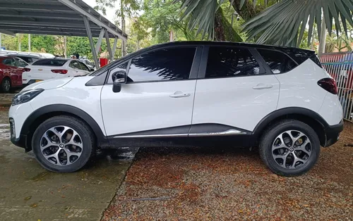 Renault Captur Intense Bose Tp2000cc
