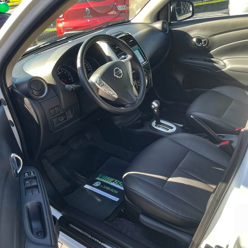 Imagem 7 de 10 de Nissan- Versa Sl 1.6 16v Flexstart 4p Aut.