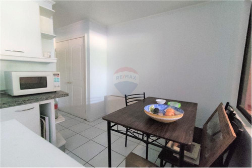Imagen 10 de 19 de Casa En Venta 4 Dormitorios, Peñalolén